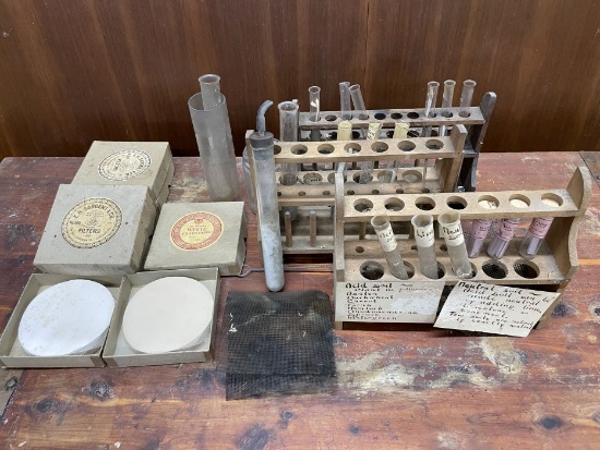 Vintage Laboratory Kit – Test Tubes, Filters & Boxes | Online Auctions ...