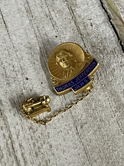 Thomas Jefferson Jr. High School Pin | Online Auctions | Proxibid