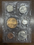 1976 U.S. Mint Uncirculated Coin Set