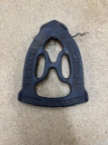 Vintage Howell Co. Cast Iron Trivet