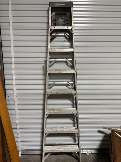 Husky Folding Step Ladder