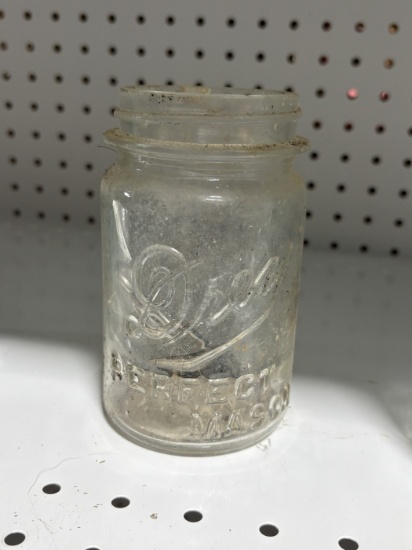Vintage Ball Perfect Mason Glass Jar