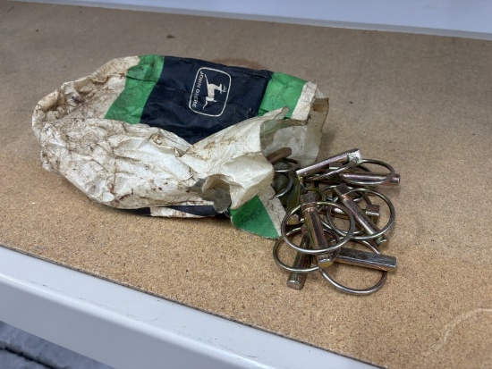 John Deere Bag of Assorted Lynch Pins / Hitch Pins