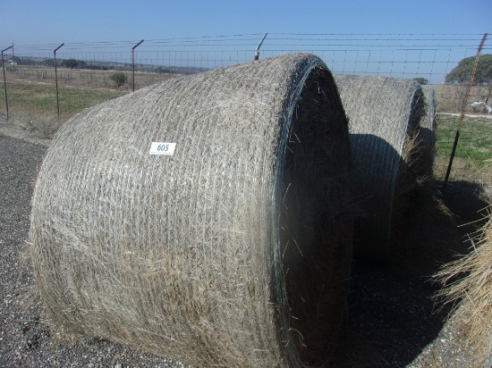 Round Bales(3) - Kline Grass 9% Protein