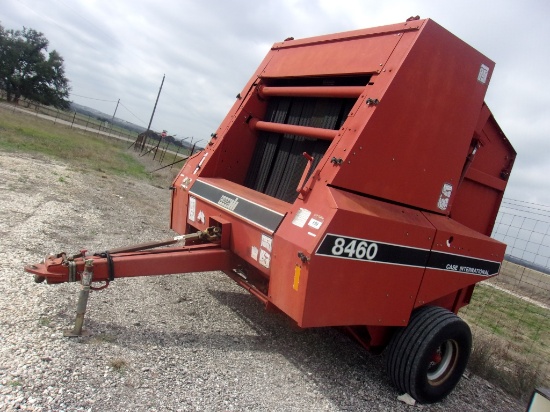 Case Int. 8460 Round Baler (MONITOR IN OFFICE)