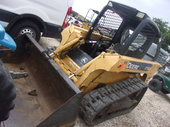 John Deere CT322 Skidsteer
