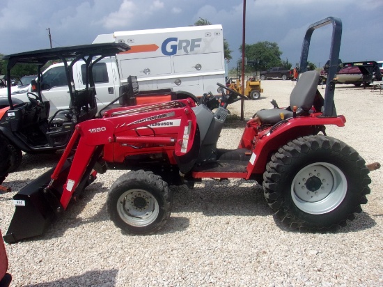Massey Ferguson 1528 Diesel (KEY)