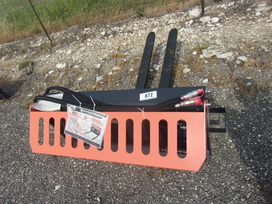 Skid Steer Hydraulic Pallet Fork Adjust.
