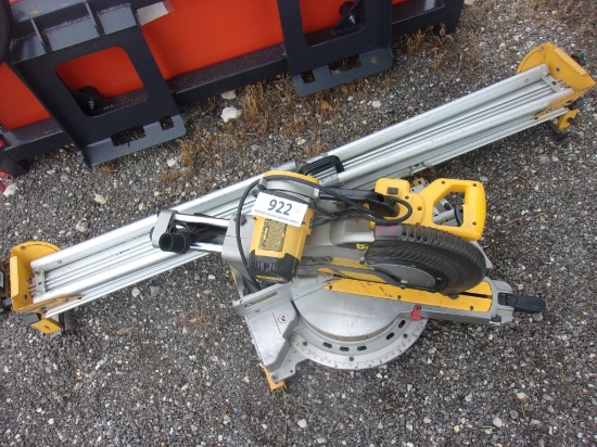 Dewalt Compound  DWS 780 Mitre Saw