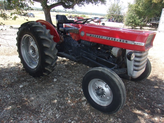 MF 265 Diesel Tractor  (NO KEY NEEDED)