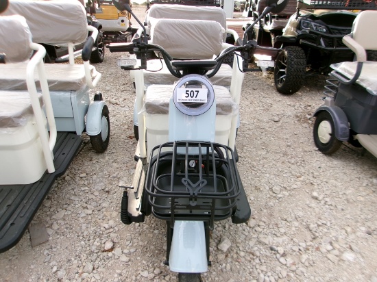 High End Mini Electric Golf  Cart (KEY) $50 Fee