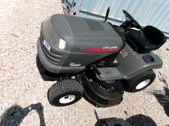 Craftsman LT1000 Gas Mower w/42" Deck  (KEY)