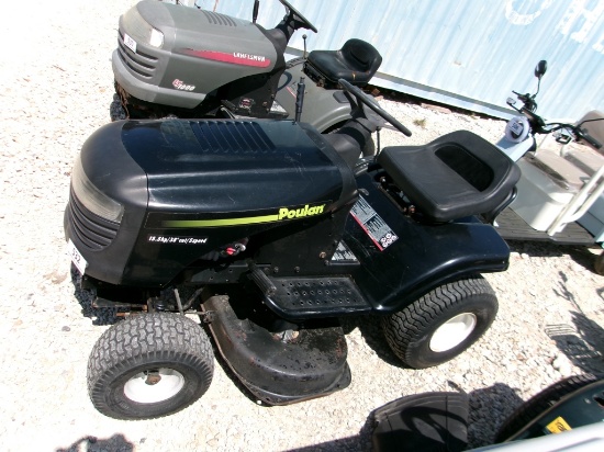 Poulan 15.5 HP Gas Mower w/38" Deck  (KEY)