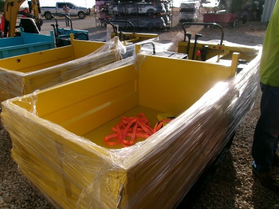 CD25 Crawler Dumper w/seat Yellow (KEY)