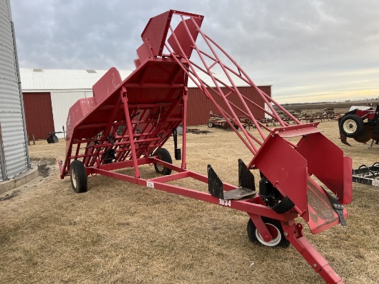 Kuhns 1034 10 Bale Accumulator