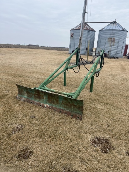 John Deere 45 Loader With Push Blade