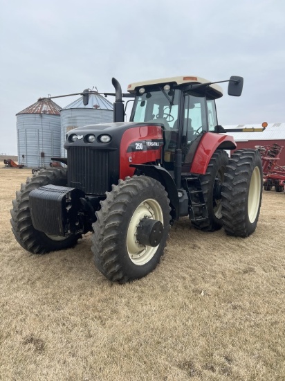 2012 Versatile 250