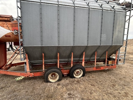 Farm Fans CF/AB 320 grain dryer *New Boston*