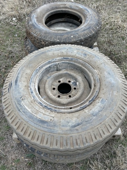 Trailer tires * New Boston *