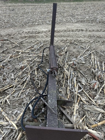 Log splitter * New Boston*