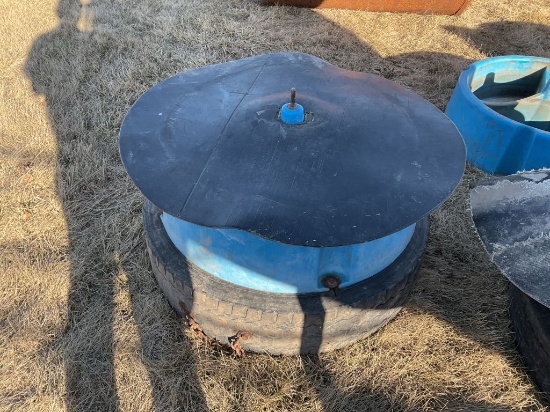 Mineral Feeder *ROSEVILLE*