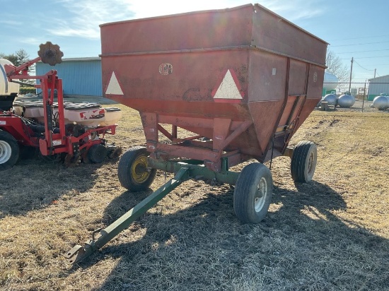 J&M Gravity Wagon *ROSEVILLE*