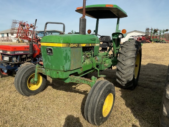 John Deere 2640 *ROSEVILLE*