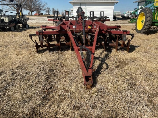 M&W 1165 Disk Ripper *ROSEVILLE*