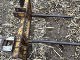 Quick tach bale spear *New Boston*