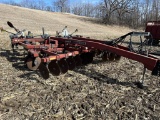 Case IH 730 B disk ripper *New Boston*