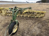 JD 670 Hay rake *New Boston*