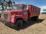 Ford 750 Dump Truck *ROSEVILLE*