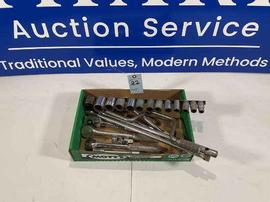 1/2 Inch Ratchets and Sockets