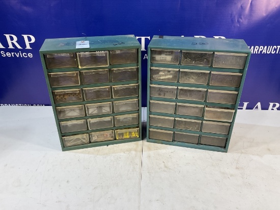 2 Organizers with contents