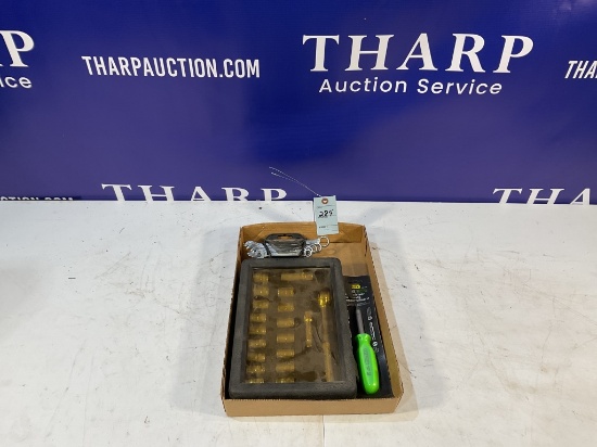 3/8 drive SAE and Metric Sockets and Screwdrivers