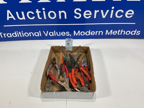 Box of Snap Ring Pliars