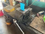 Allied 6 inch Bench Vise