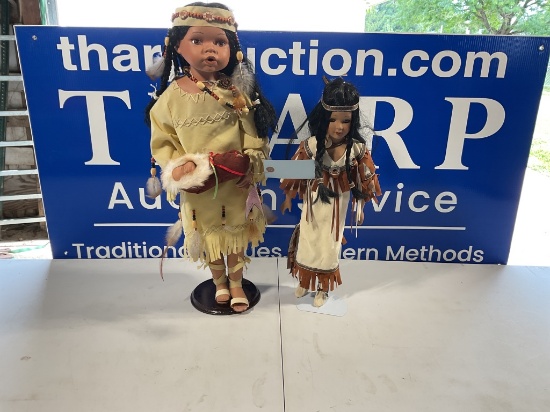 2 Indian Dolls