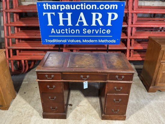 8 Drawer Desk