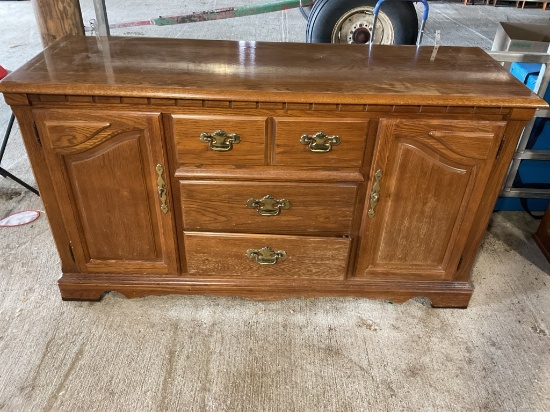 Thomasville Oak China Hutch