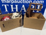 2 flats of Kitchen Items