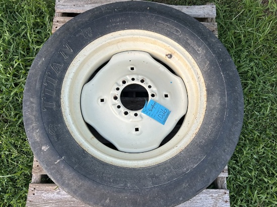 Planter Tire & Rim