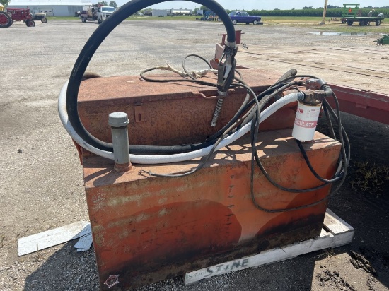 100 Gal Fuel Tank w/ Tool