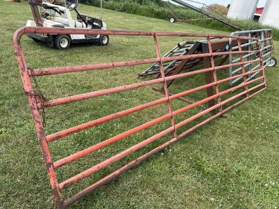 14’ Pipe gate