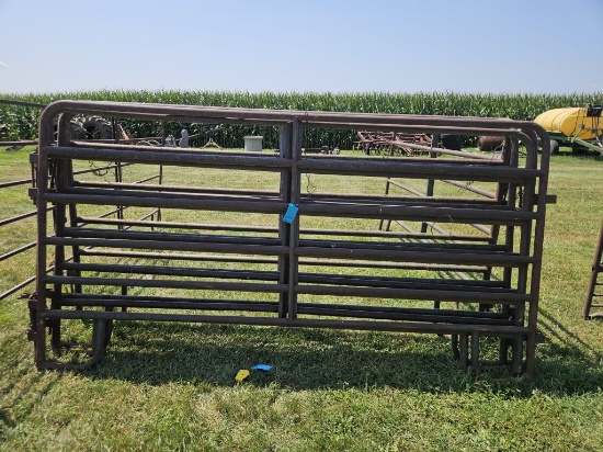 Corral gates