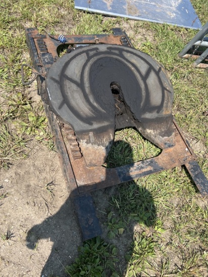 5th Wheel Plate