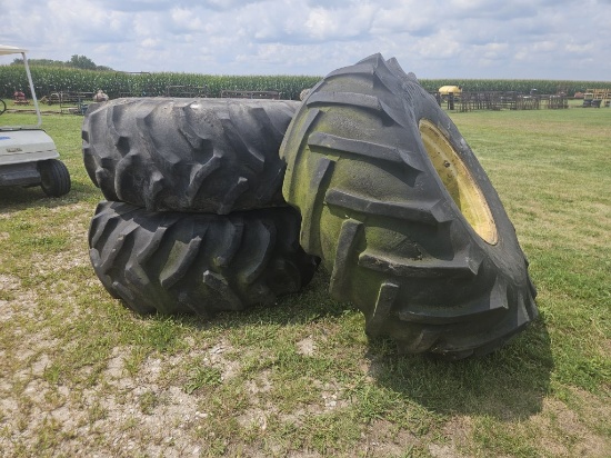 Tractor tires 23.1-26
