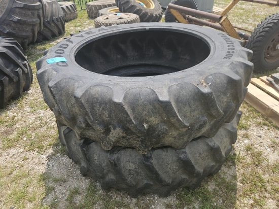 Tractor tires 15.5-38