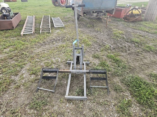 Lawn mower jack