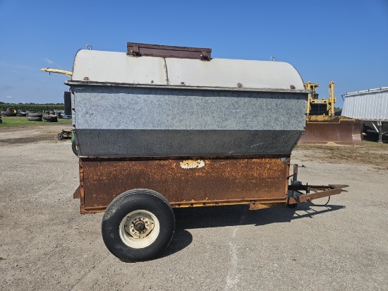Domed feed wagon,